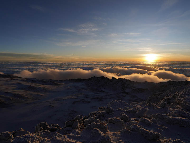 Horombo Hut to Kibo Hut photo 1