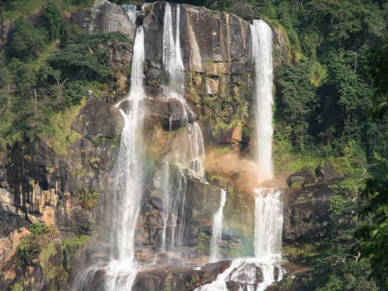 Sanje Waterfalls Trek photo 2