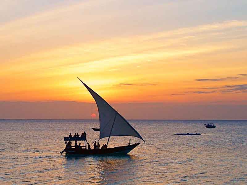 Mnemba Atoll Snorkeling and Sunset dhow Cruise photo 2